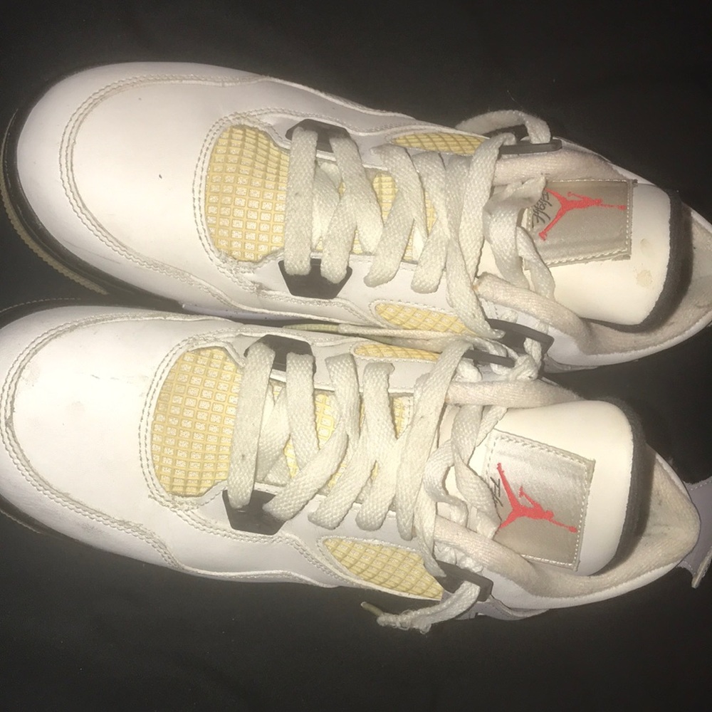 Jordan Retro Cement 4s